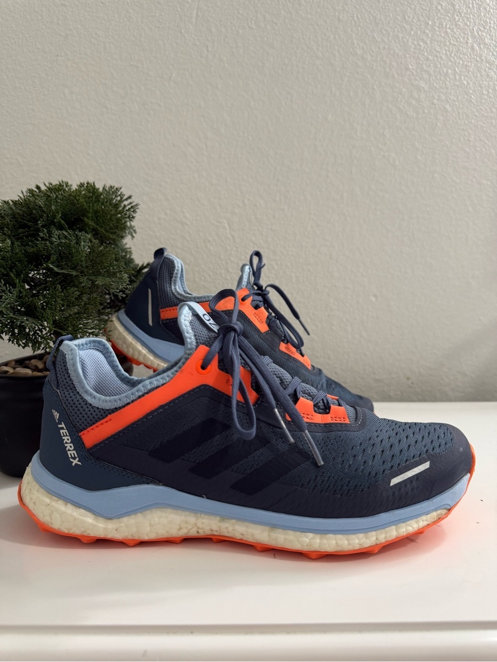 adidas Terrex Agravic Flow W women size 8  Running Shoes